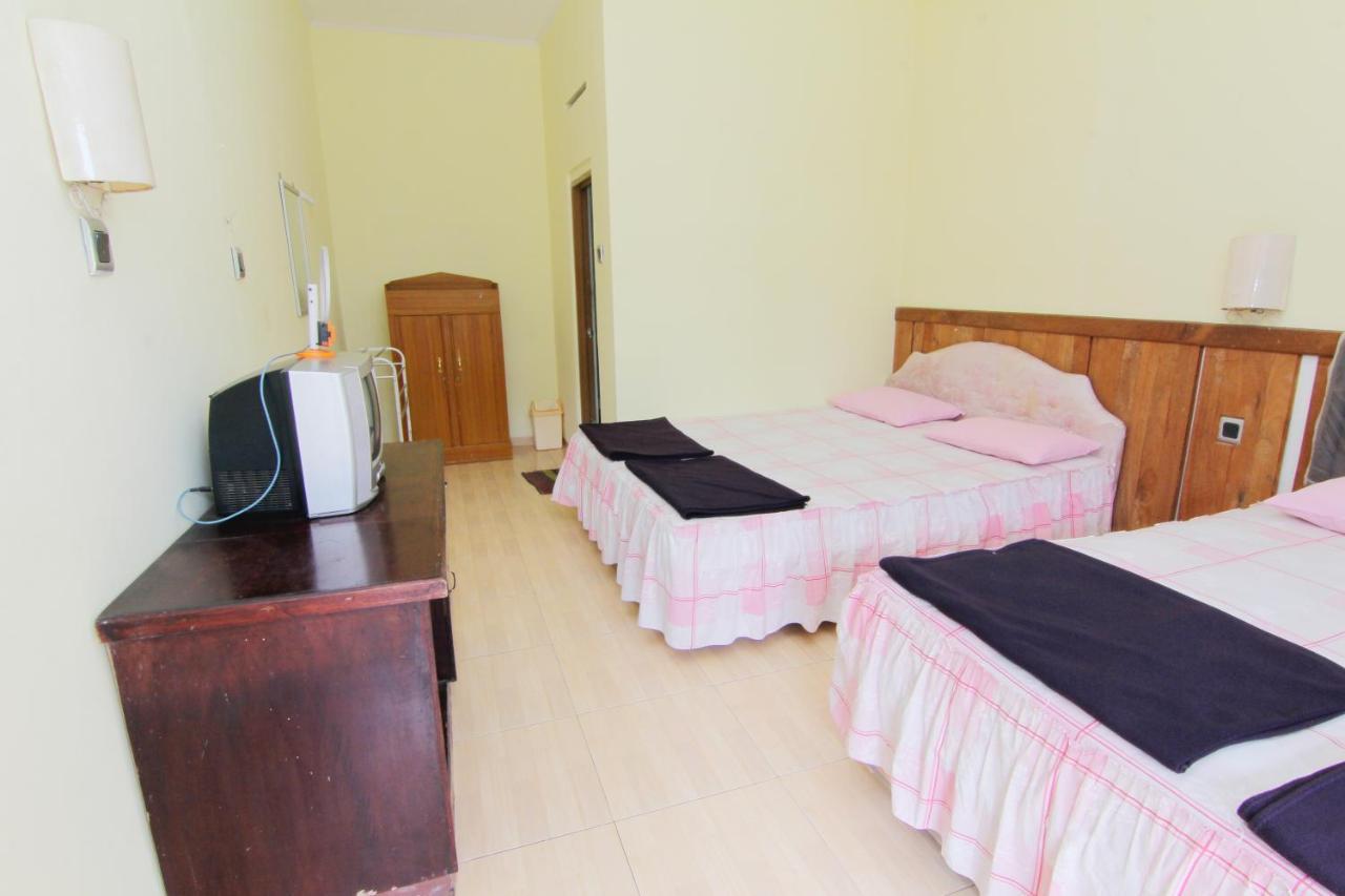 Hotel Wijaya 3 칼리우랑 외부 사진