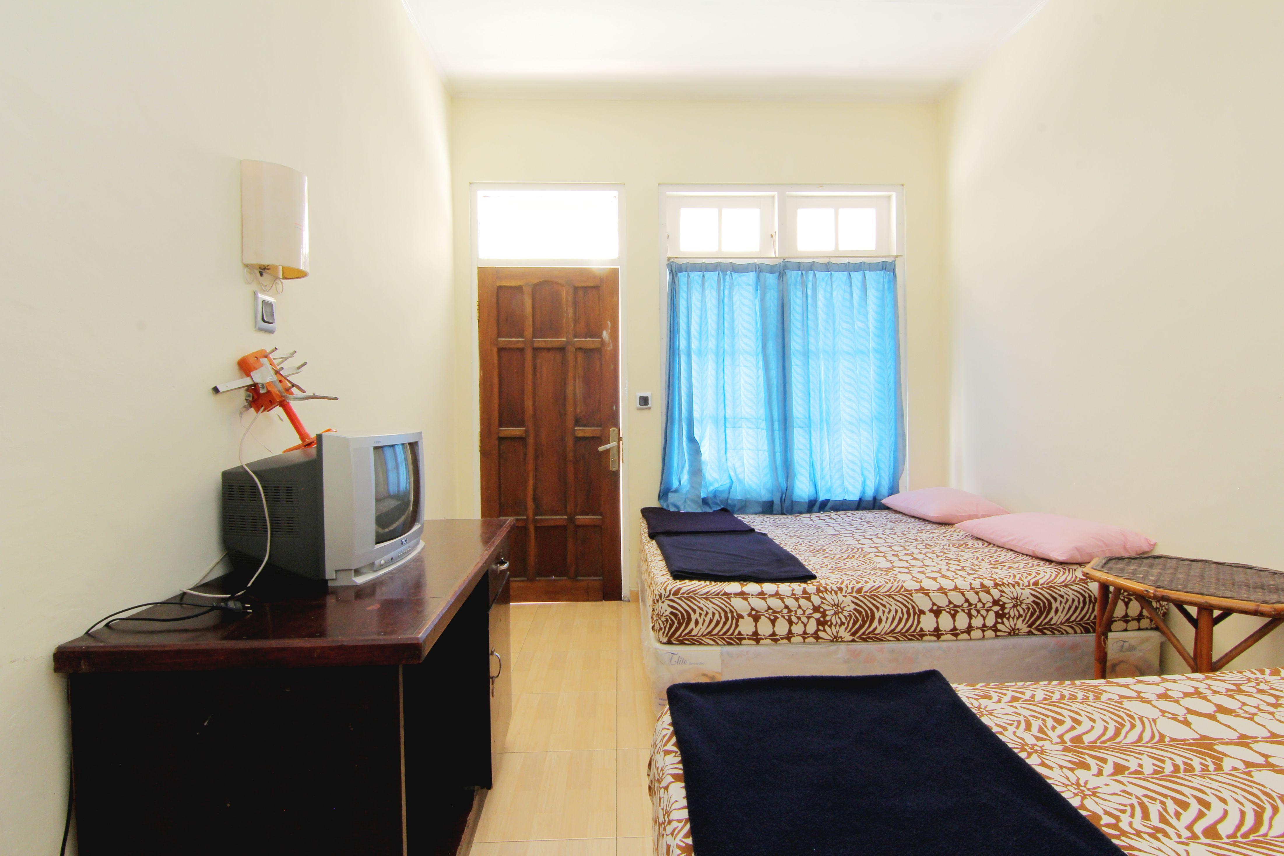 Hotel Wijaya 3 칼리우랑 외부 사진