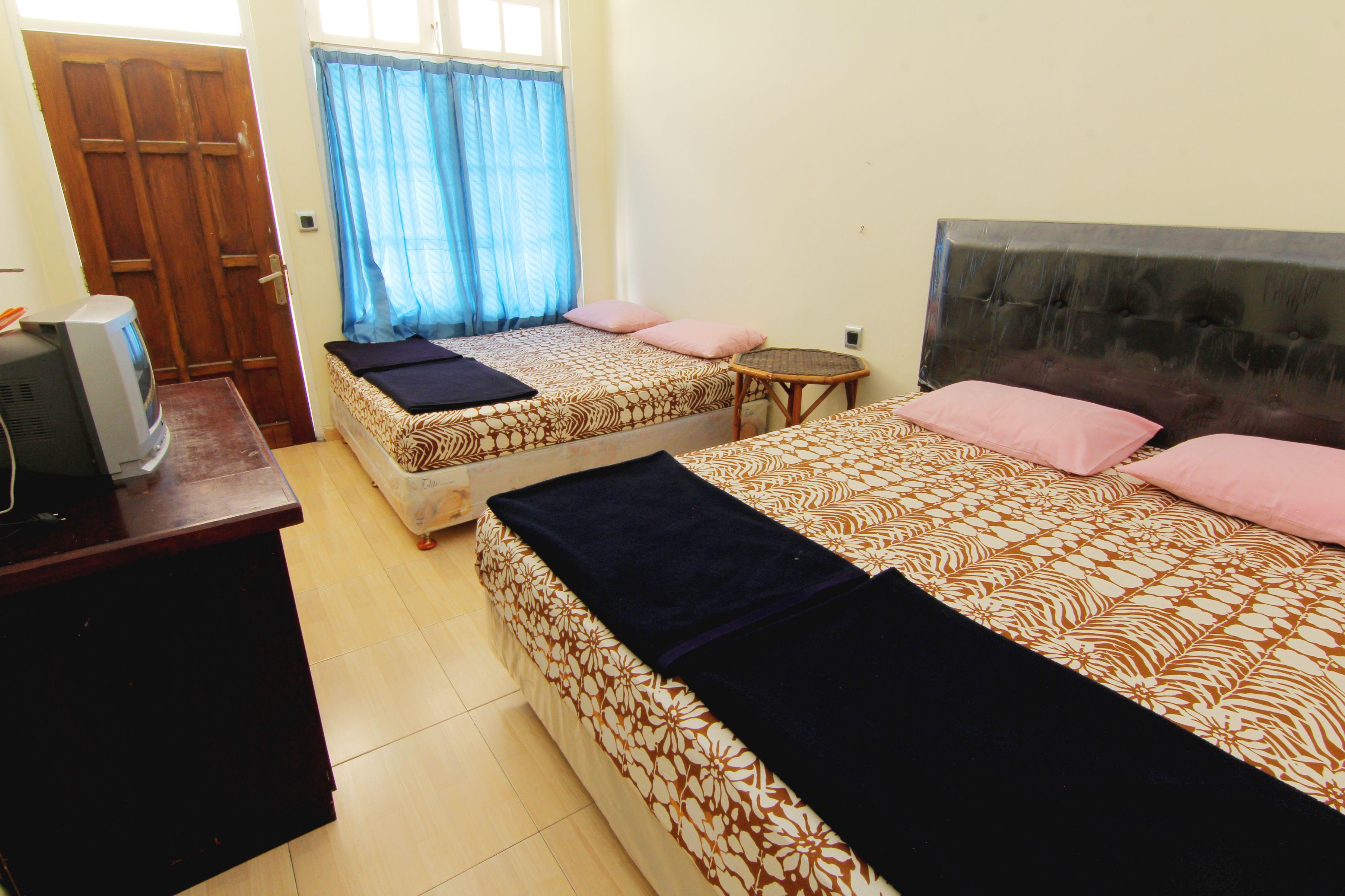Hotel Wijaya 3 칼리우랑 외부 사진