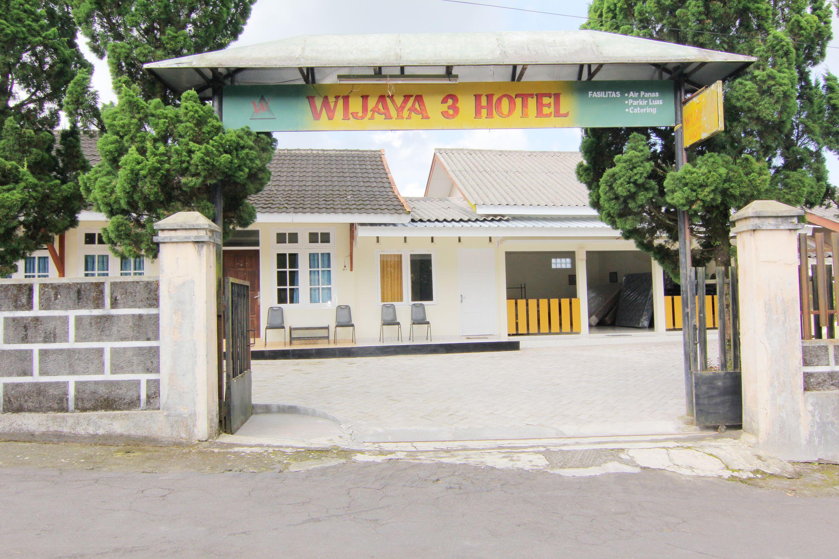 Hotel Wijaya 3 칼리우랑 외부 사진