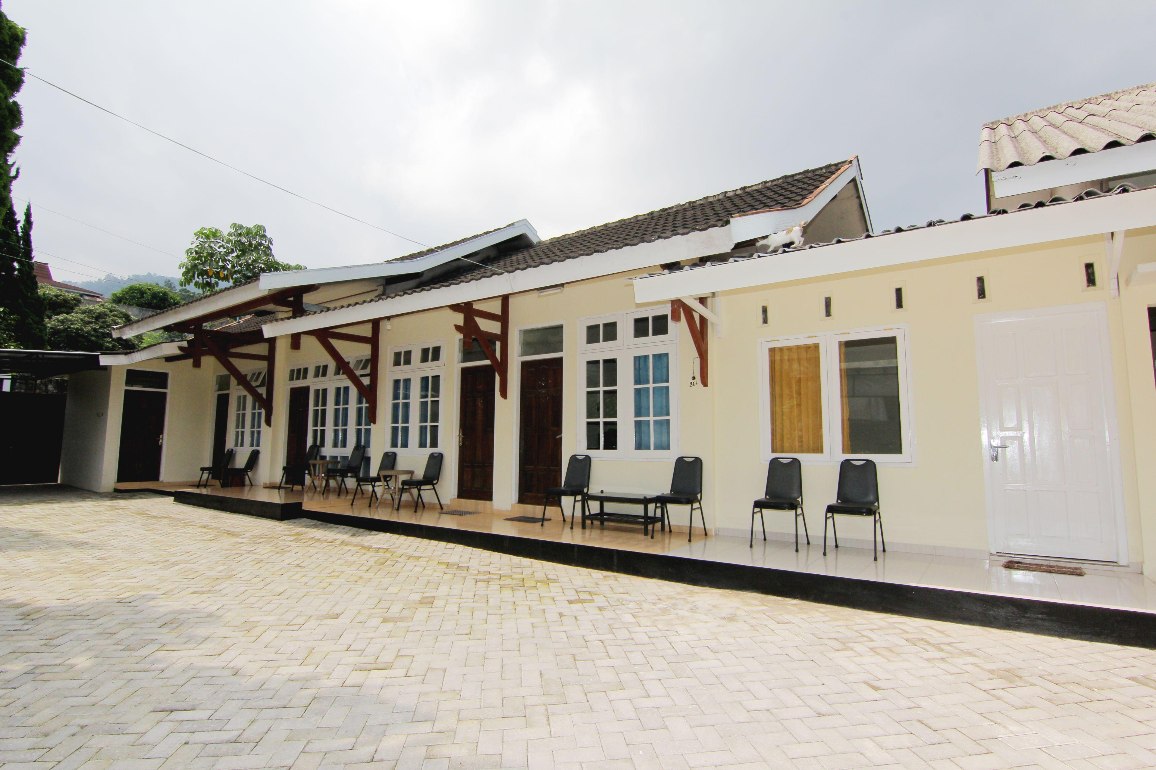 Hotel Wijaya 3 칼리우랑 외부 사진