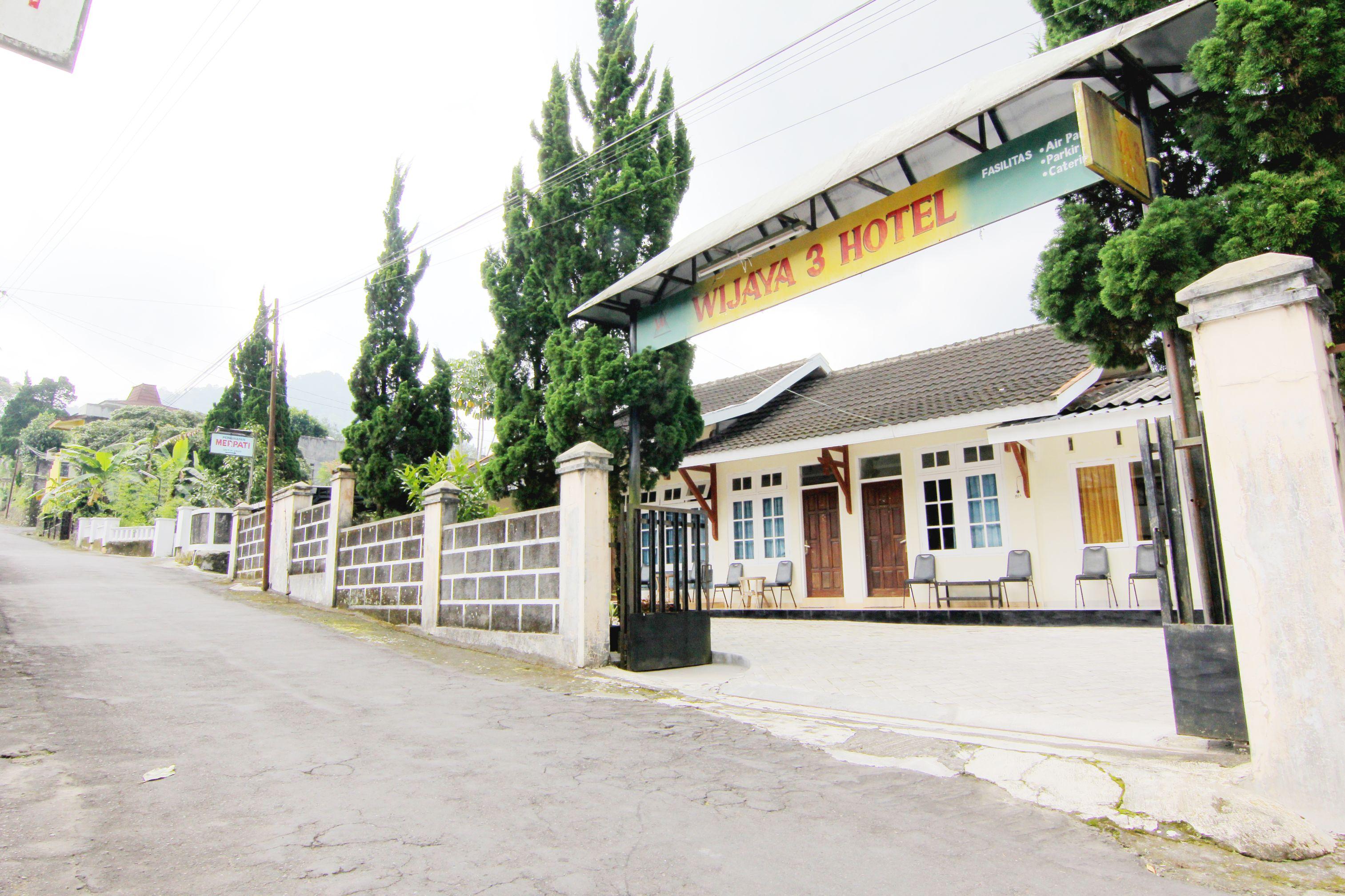 Hotel Wijaya 3 칼리우랑 외부 사진